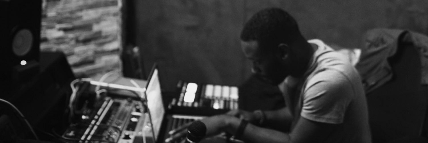 laphellemusic's profile banner image