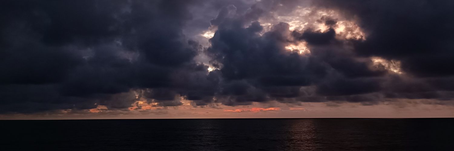 AleSu7_'s profile banner image