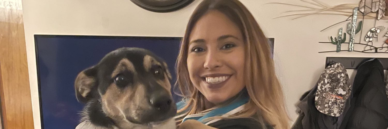 _claudiaaa21's profile banner image