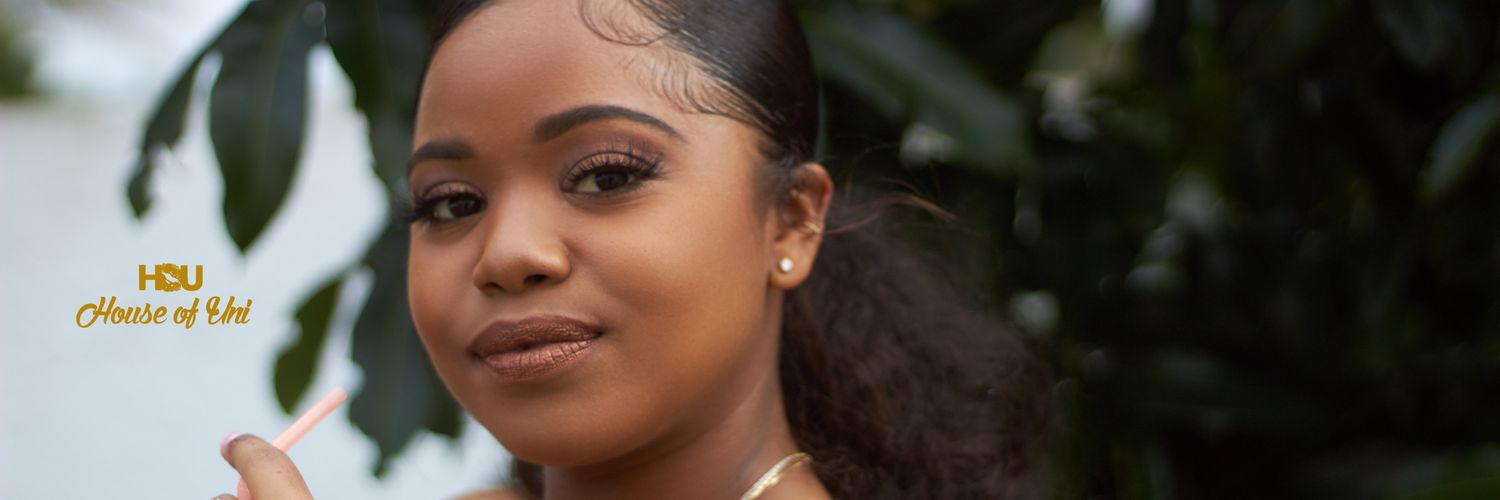 HouseOfUni's profile banner image