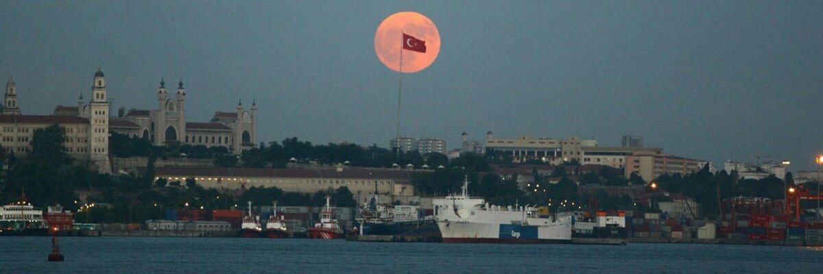 Dem Bu Demdir banner