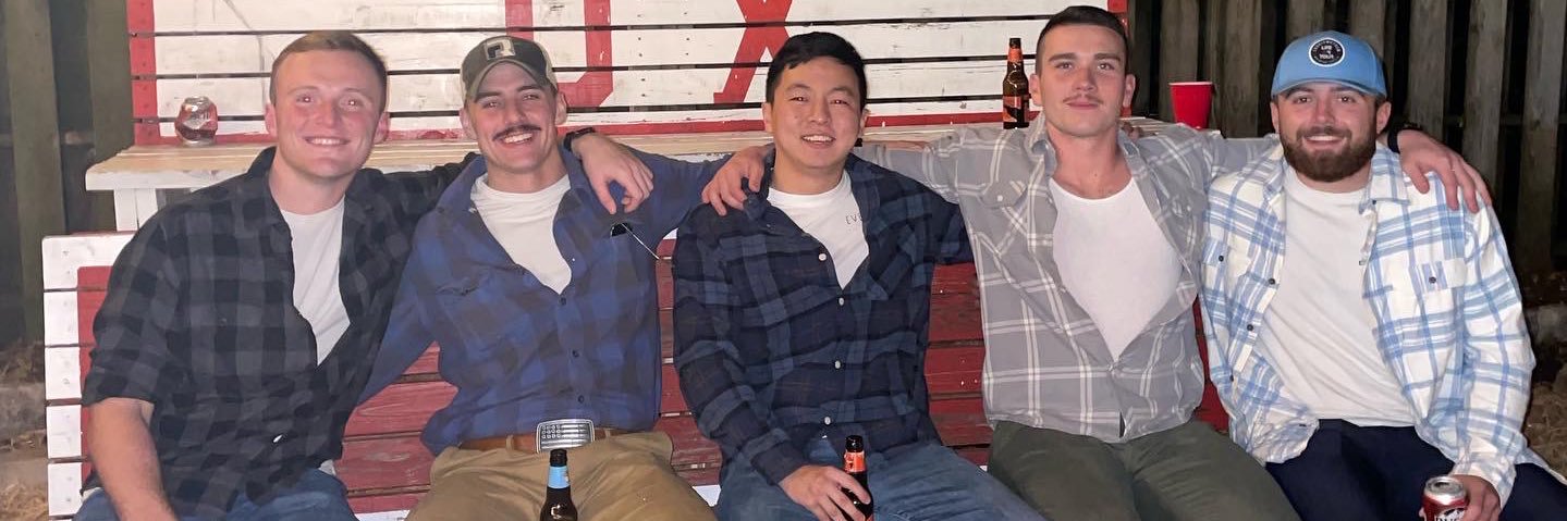 MCLion17's profile banner image