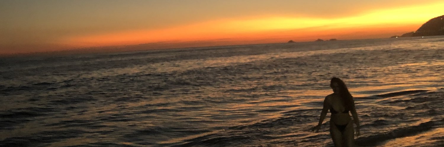 lyrieuuu's profile banner image
