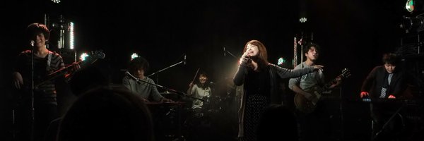 entamy Profile Banner