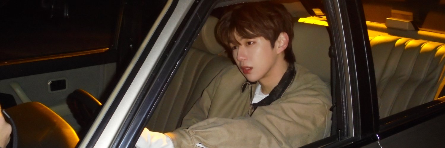 HK FlowD and Hottest banner