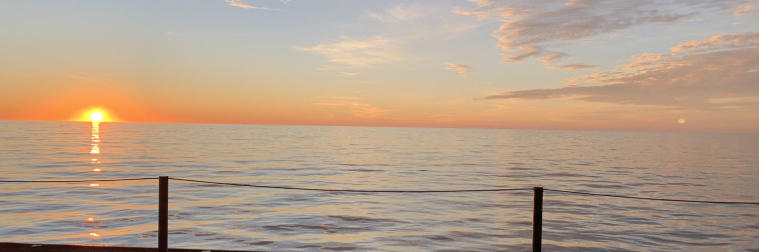 kenndielee's profile banner image