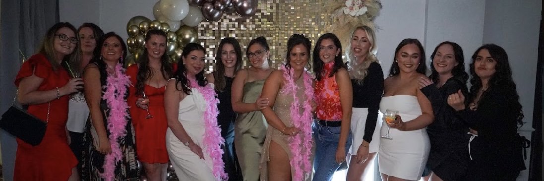 Lauraaaward's profile banner image