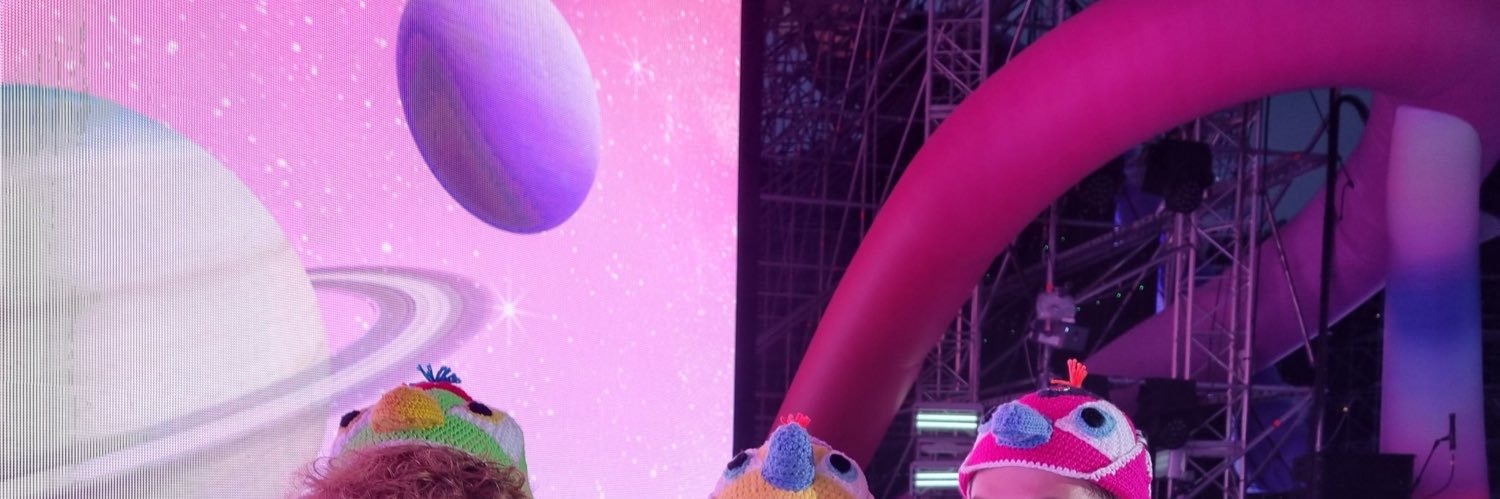 mnmnchinB's profile banner image
