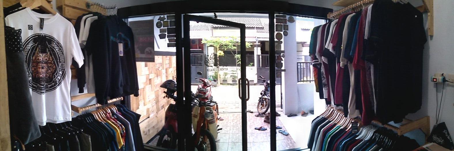 trickiesstore's profile banner image