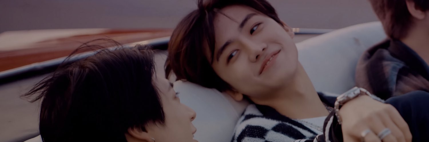 บล♡̴ banner