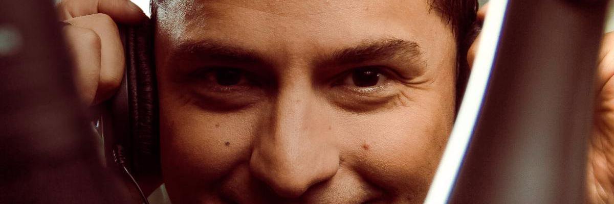 977FMTropico's profile banner image