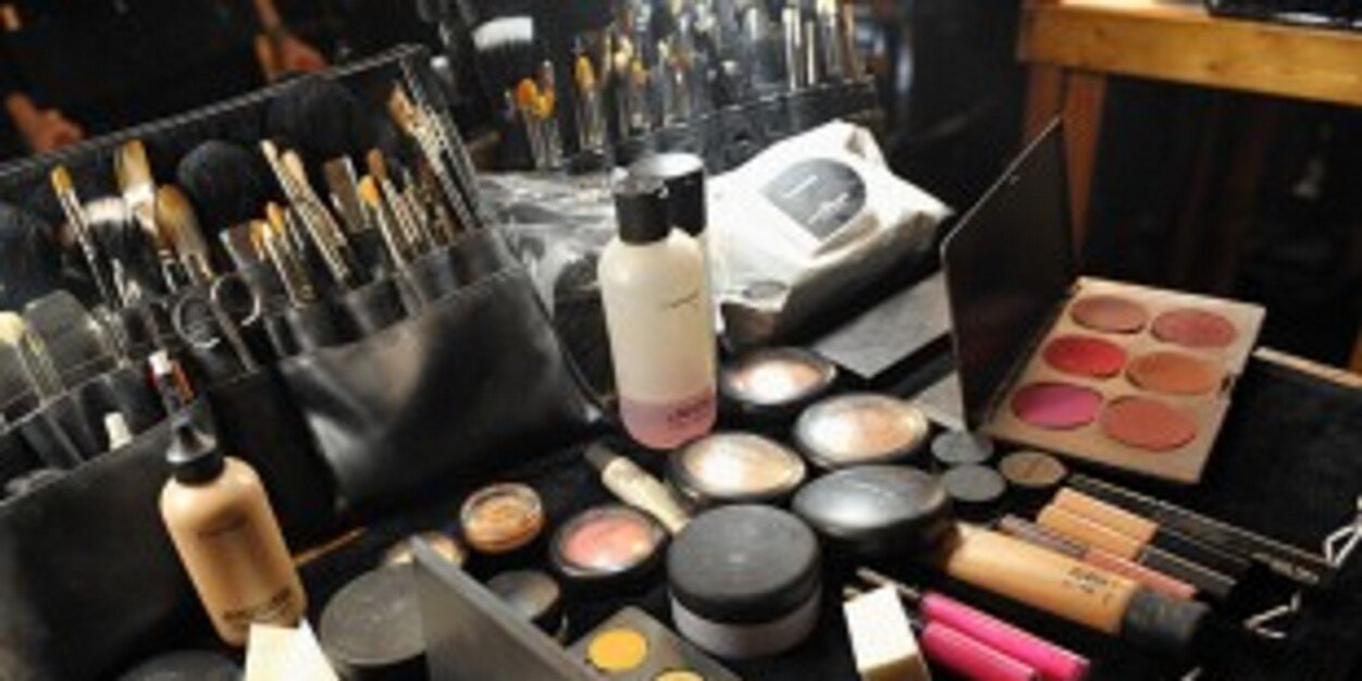 jazmakeup's profile banner image