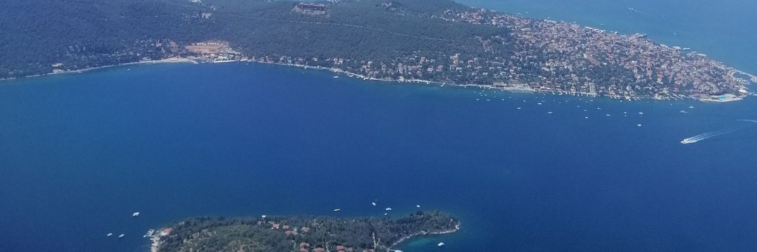 ѕι̇ɴαɴ banner