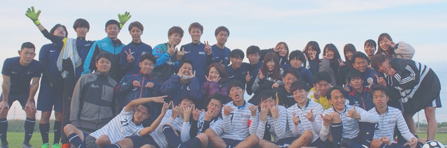 yur___ie's profile banner image