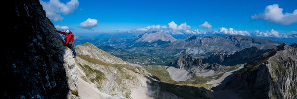 grimpermag Profile Banner