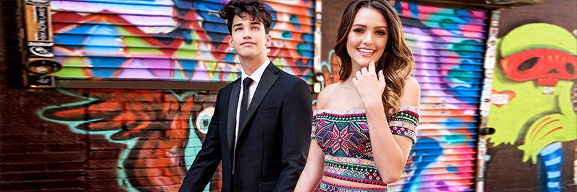 lovepromchic's profile banner image