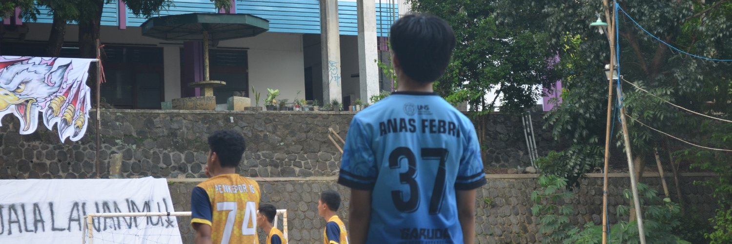 Anasfebri20's profile banner image