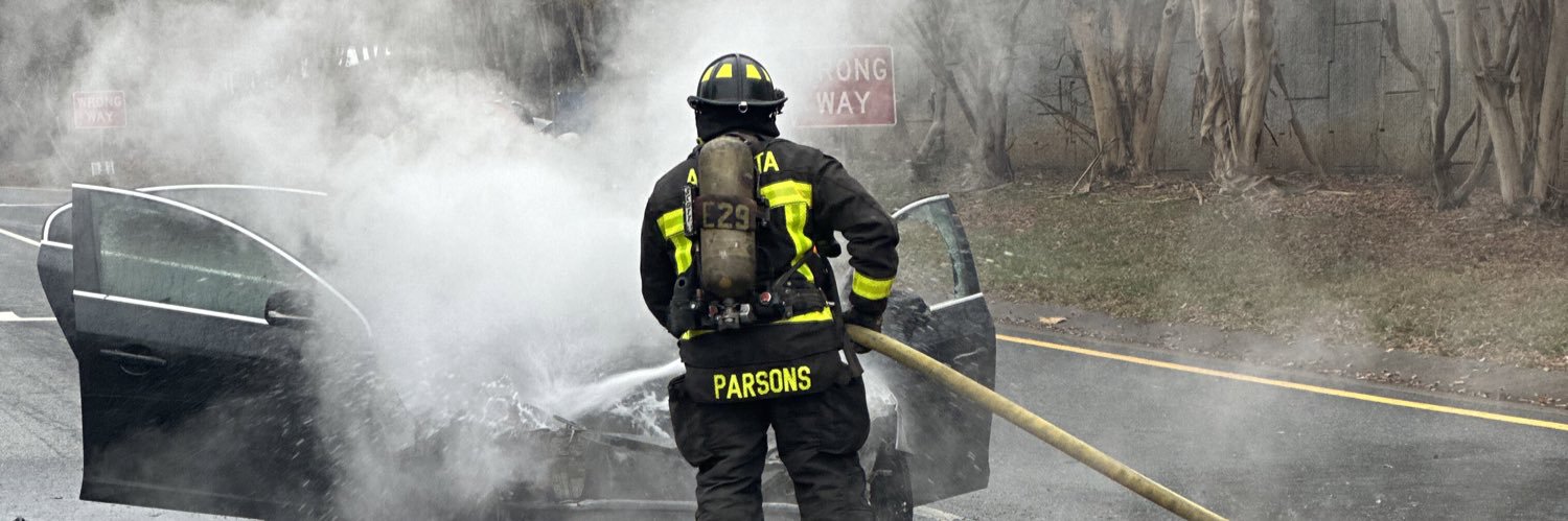 Rahmoi🇻🇮 banner