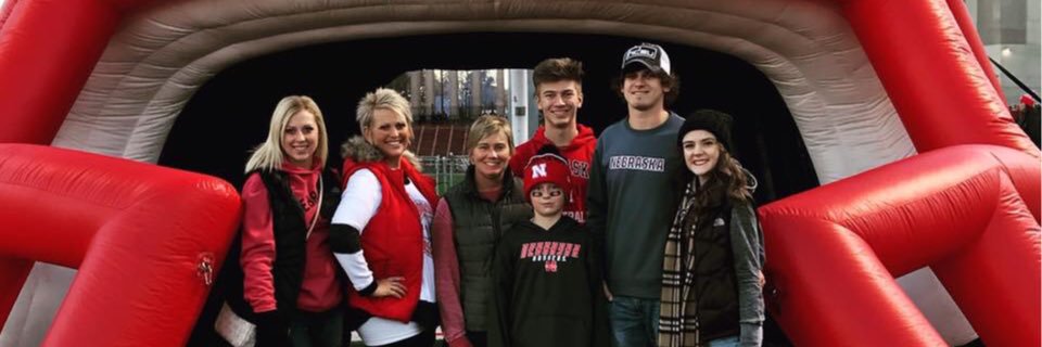 amopetersen's profile banner image