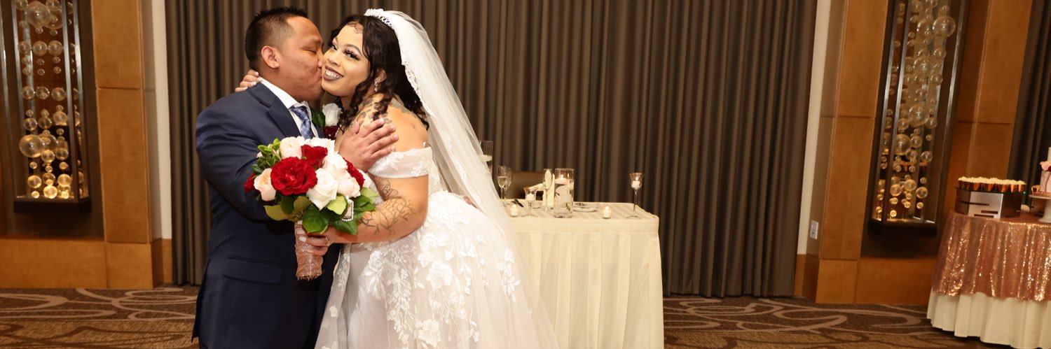 LovingArielle's profile banner image