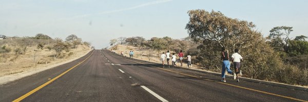 JuliaRzPz Profile Banner