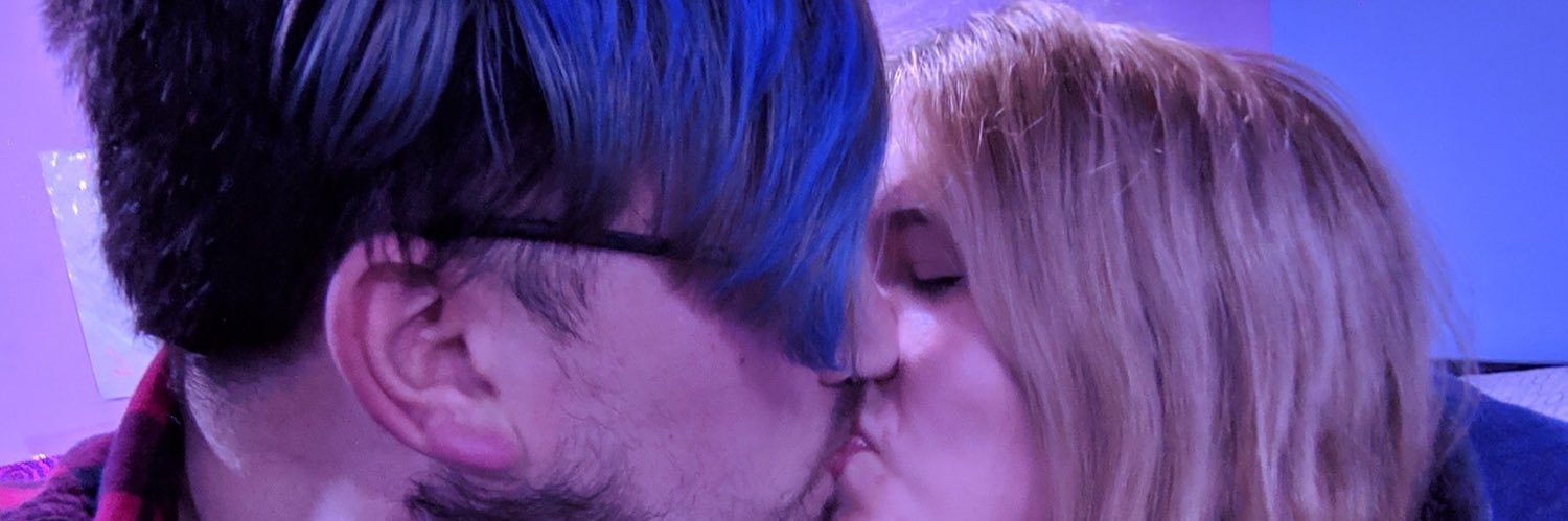 groovysparrow's profile banner image