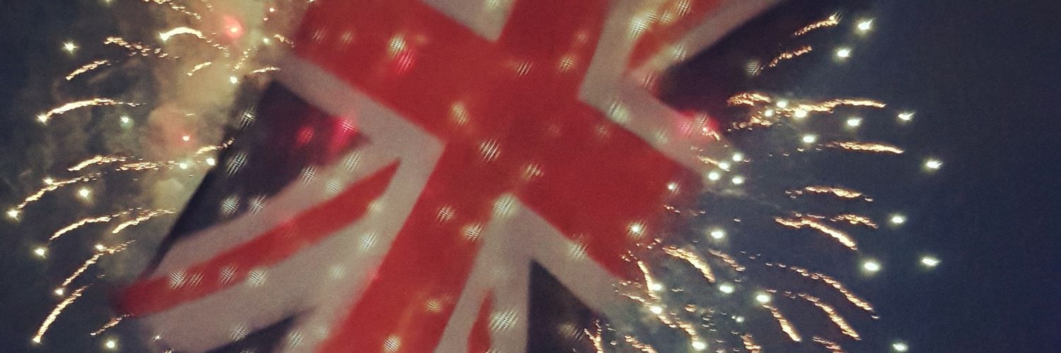 Carlyholt's profile banner image