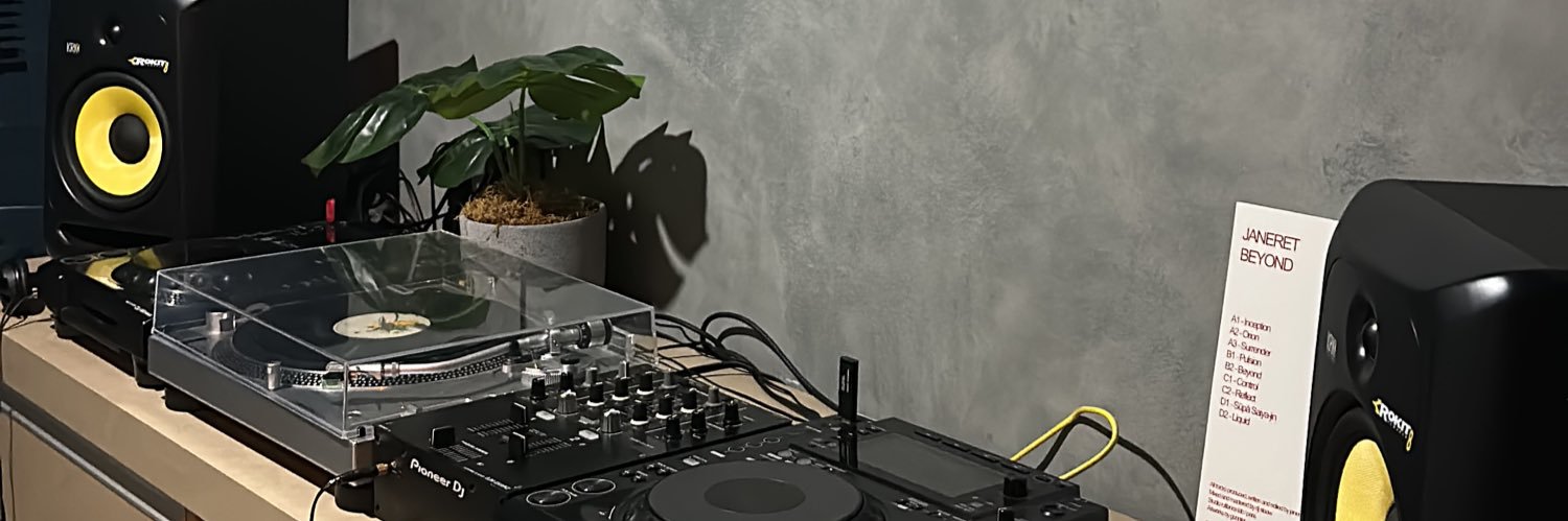 gabrielmortean's profile banner image