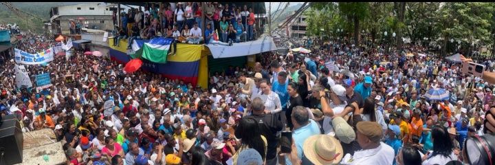 MariaCochinaYA's profile banner image