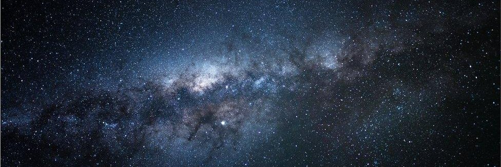 paultraverse's profile banner image