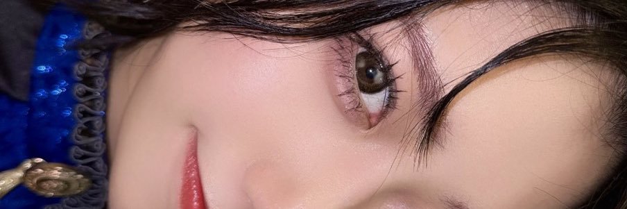 arastract's profile banner image