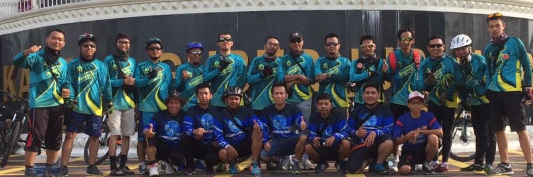 tri_4kbar's profile banner image