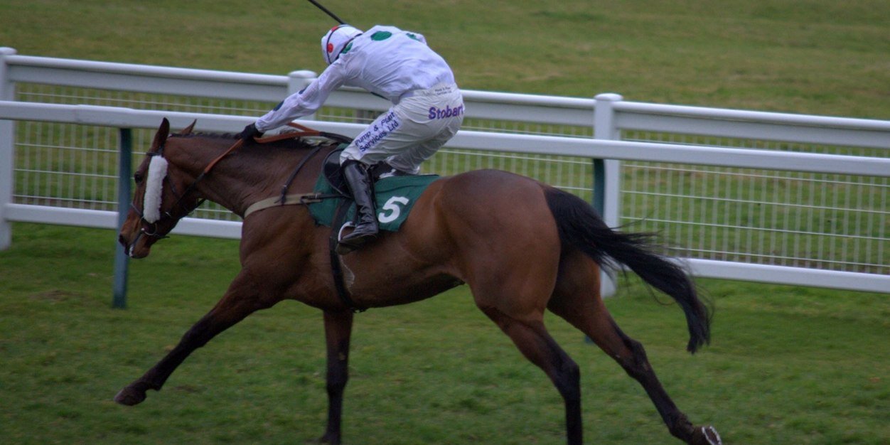 Justin Deacon banner