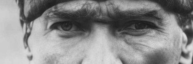 zlmkll's profile banner image