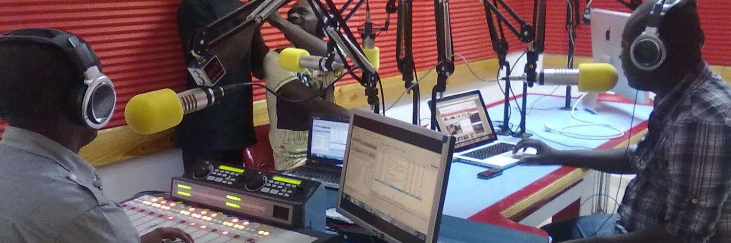 radiocool1039's profile banner image
