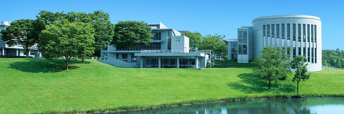 慶應義塾大学湘南藤沢キャンパス banner