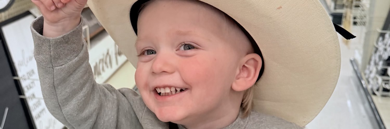 Laanniiee's profile banner image