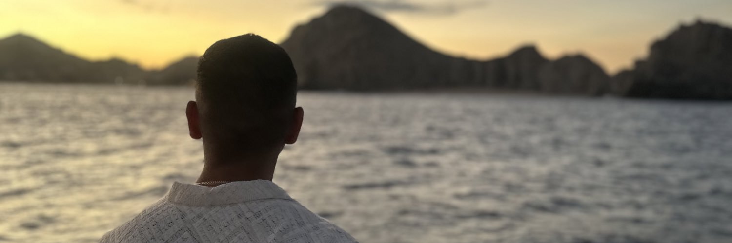 brandonalv94's profile banner image