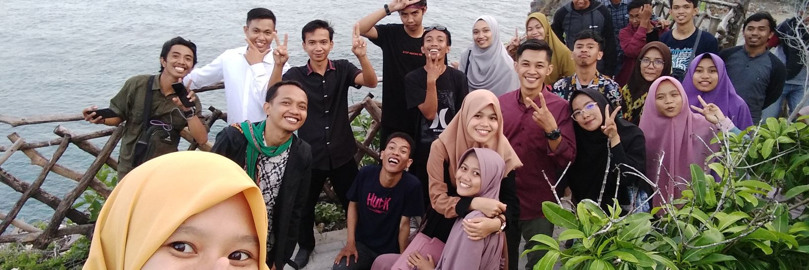 esry_saiful's profile banner image