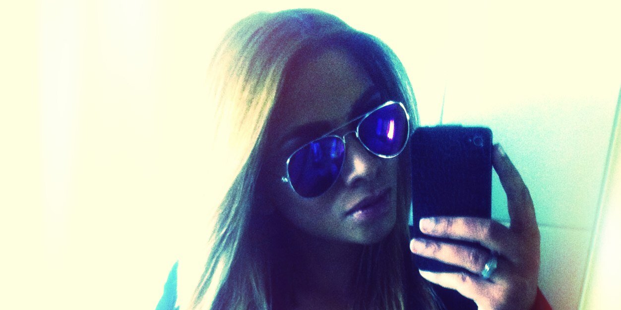 tashzee's profile banner image