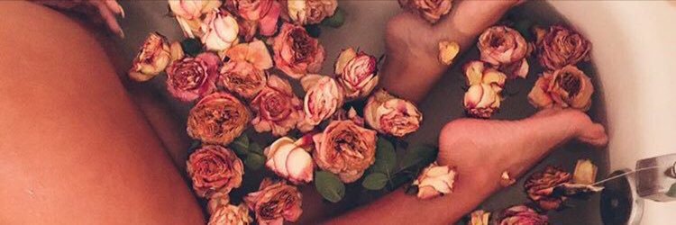 MyNameIsRiah_'s profile banner image