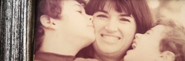 lealane Profile Banner