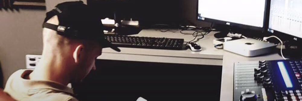 UncxtSmxllz's profile banner image
