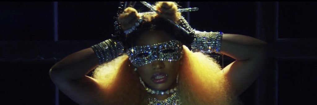 𝕼 𝖚 𝖊 𝖊 𝖓 banner