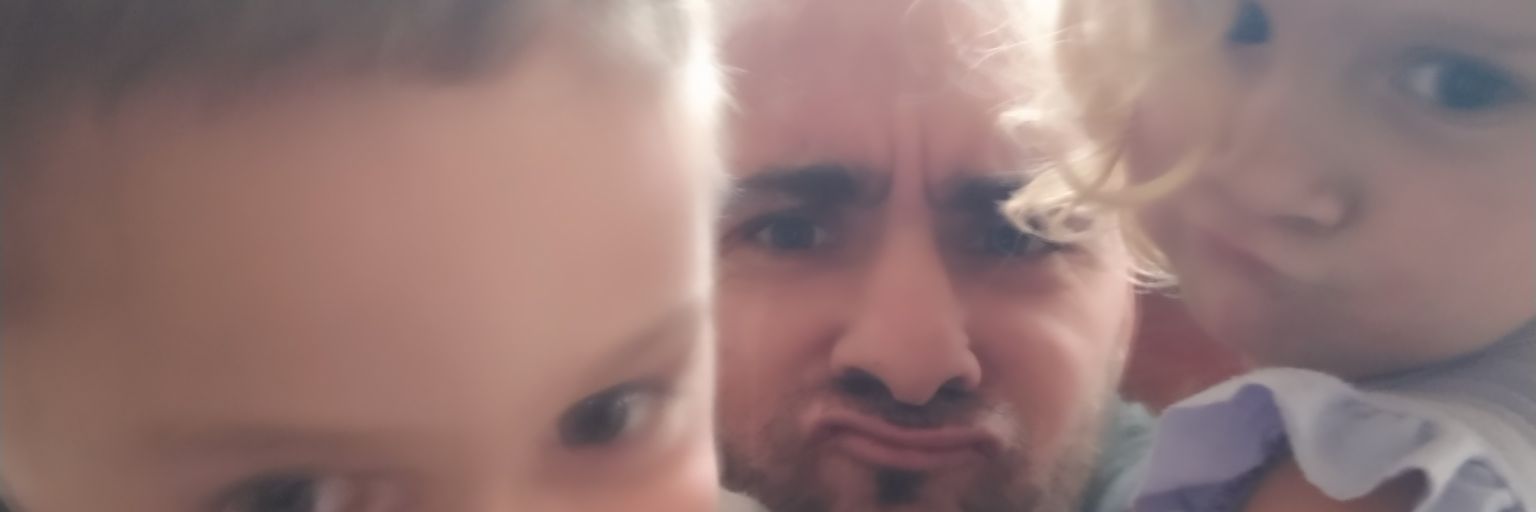 *Pablito* banner