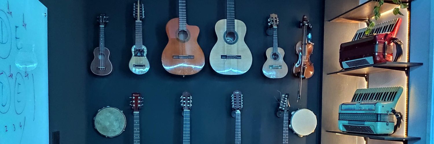 Leandro_Violao's profile banner image