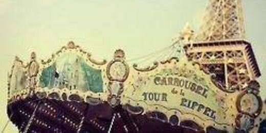 endsSefania's profile banner image