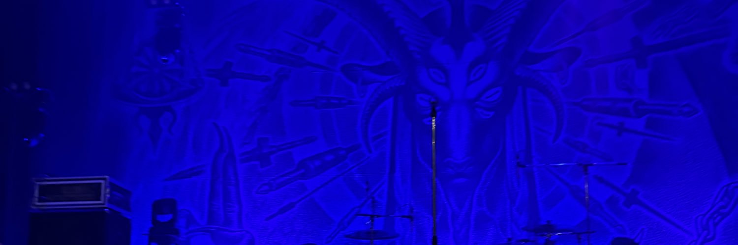Mainan_Chevon24's profile banner image