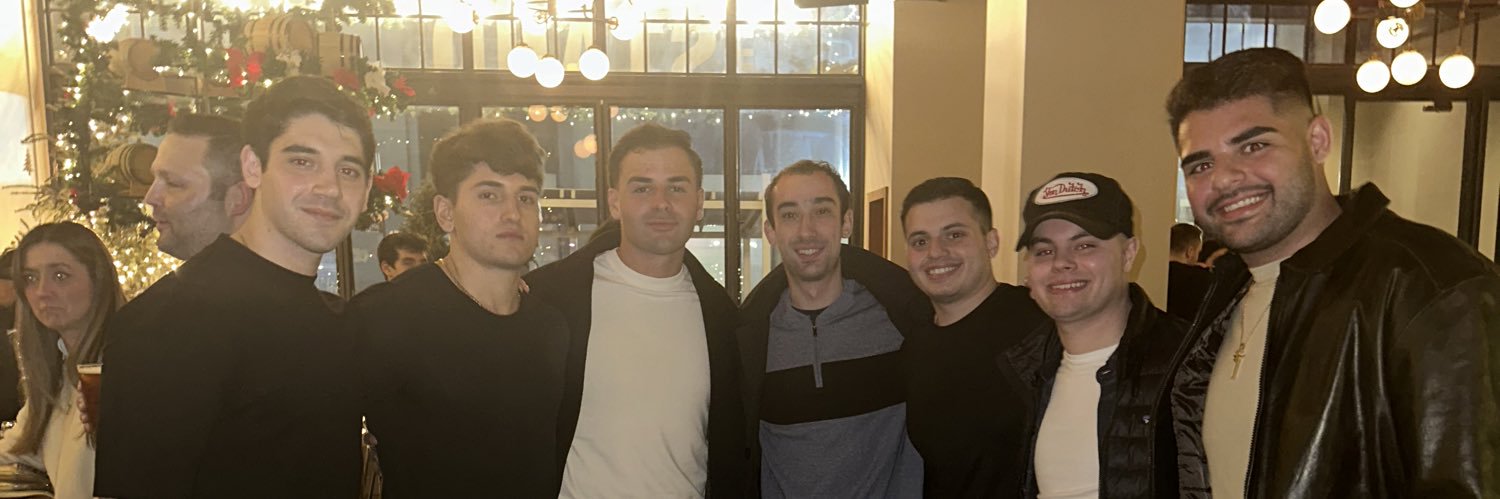 roblesant28's profile banner image