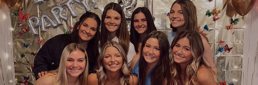peytonyyoung's profile banner image